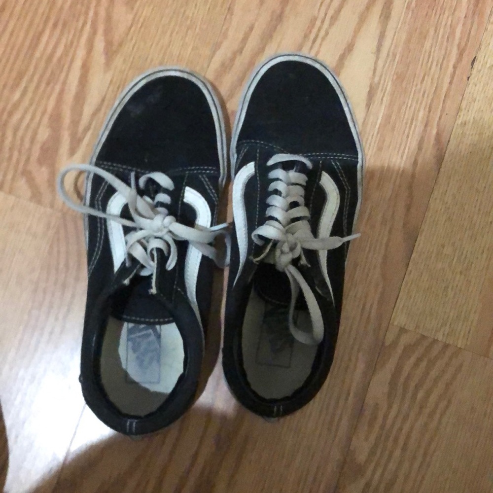 Women’s Classic Vans, Size 7